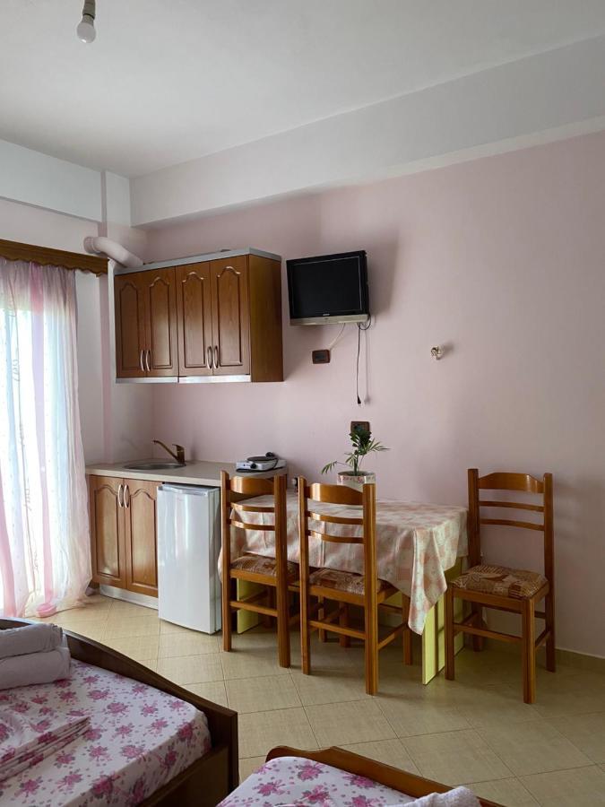 Rama Apartments Sarandë Exterior foto