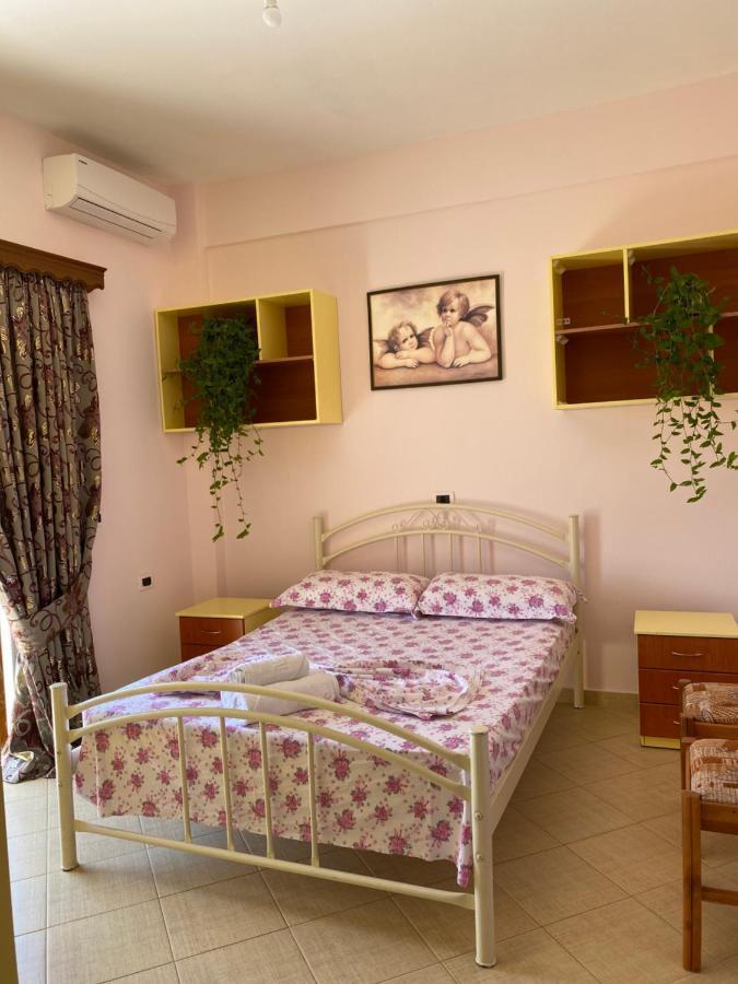 Rama Apartments Sarandë Exterior foto