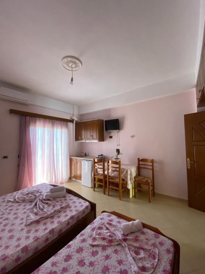 Rama Apartments Sarandë Exterior foto